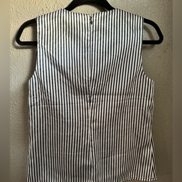 Banana Republic xs top - Picture 6 of 8